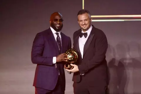 جوائز كاف 2025.. بيراميدز أفضل نادٍ أفريقي